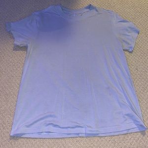 lululemon tee shirt